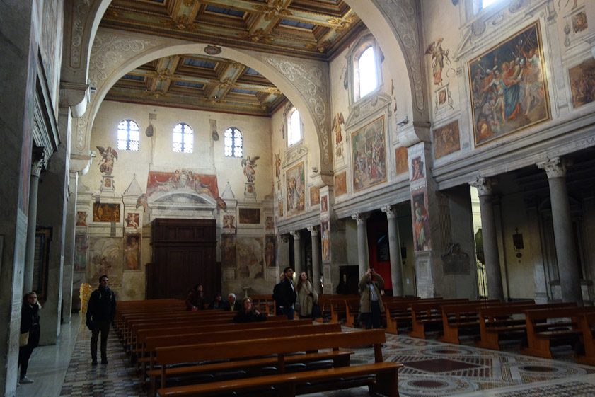 View to the west end of the nave of Santa Praxedes.