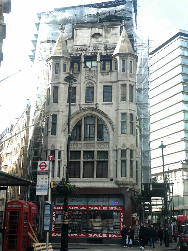 Building where Warwick House Street meets Cockspur Street