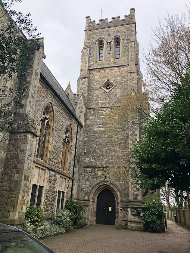 We came across a church that had been renovated with the help of Eton College to combine a church with an infirmary.