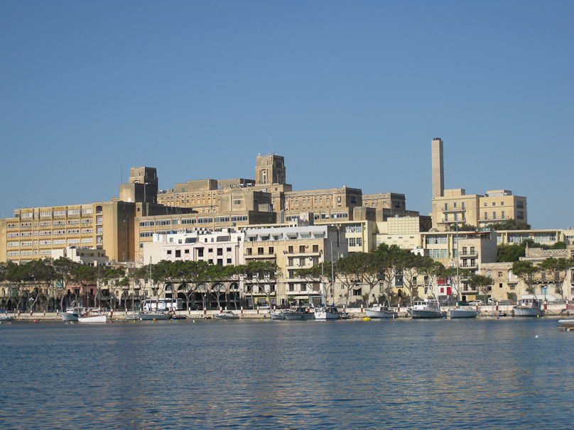 This huge hospital is no longer in use, having been replaced by a more modern facility at Mater Dei in Msida.