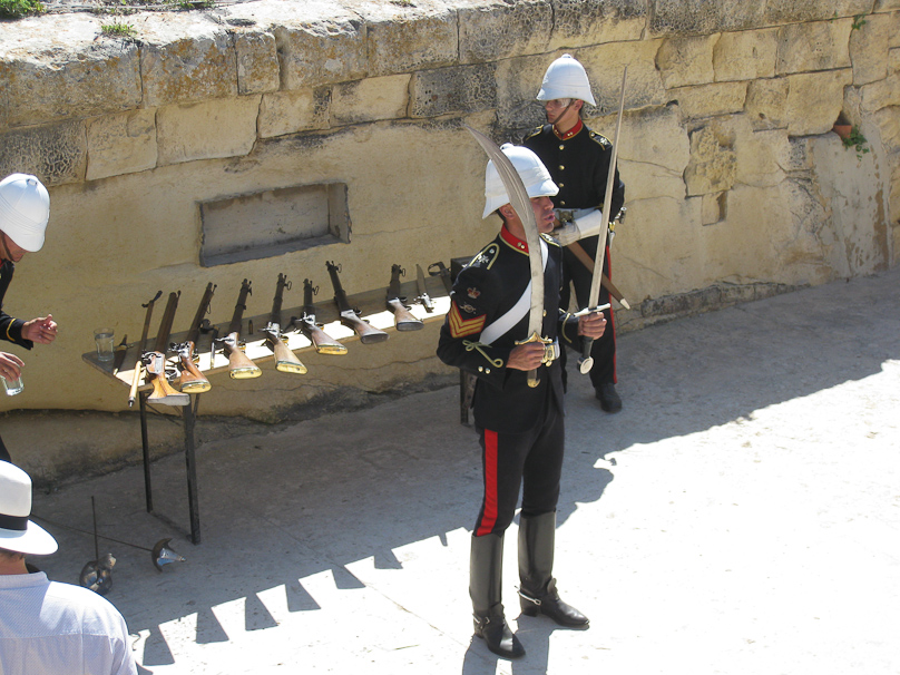 As well as describing the 100-ton gun, the volunteers demonstrated other, individual weapons.