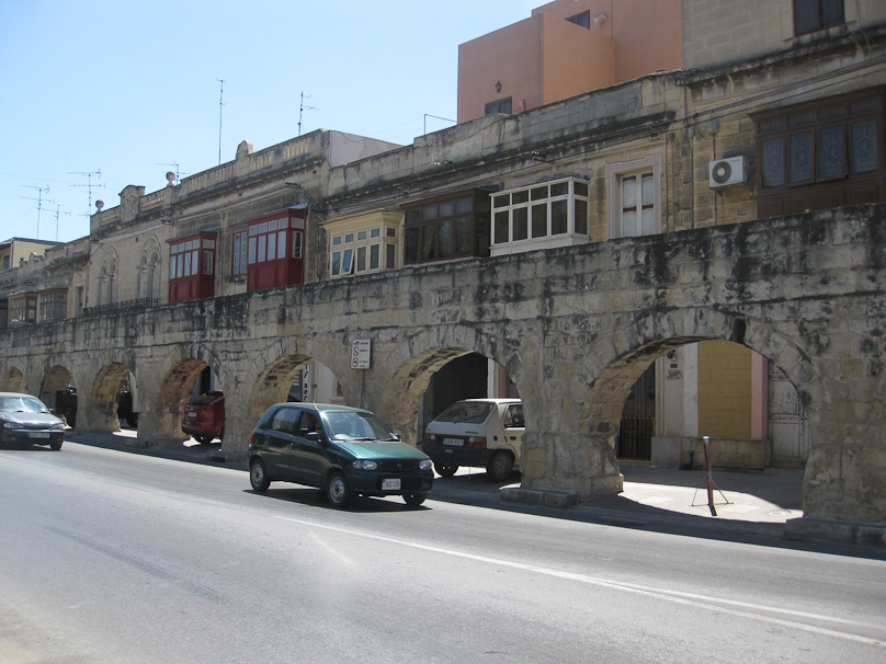 The Wignacourt Aquaduct in Santa Venera was built 1610-1615 to carry water from Rabat to Valletta.