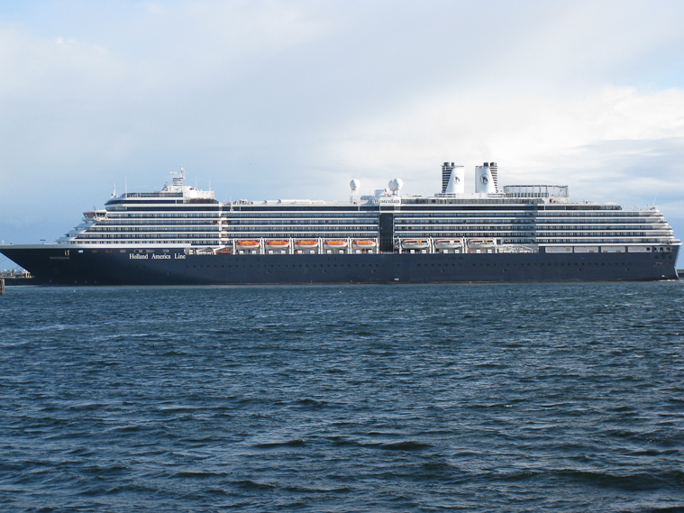 A huge cruise shp in port at Victoria BC as we arrived.