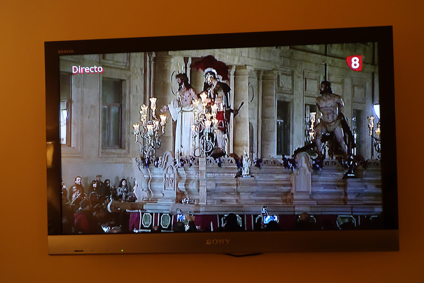 That's a float; you can just see the people underneath who are carrying it..