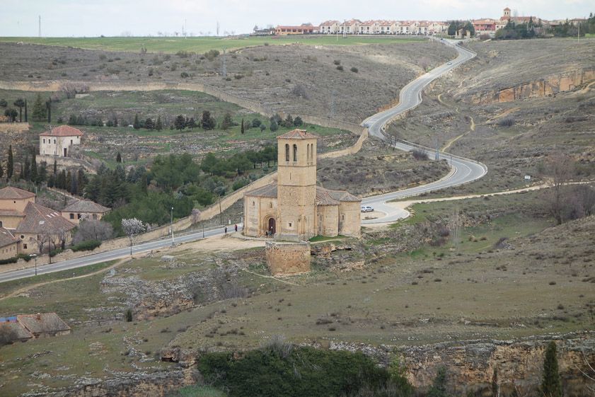 La Vera Cruz could be seen outide the city walls from the Alcazar. It was built in 1208 for the Order of  the Holy Sepulchre, which merged with the Order of St. John of Jerusalem (Hospitallers, owners of Malta 1530-1798).