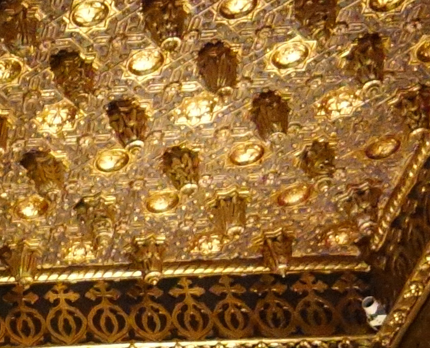 A closeup of the wooden ceiling of the Piñas Room.