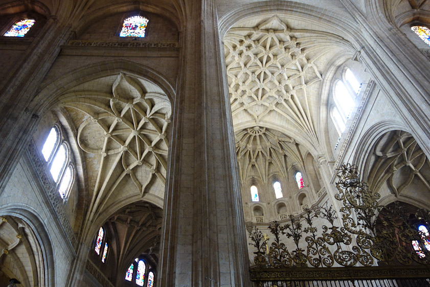 Vault over the choir of Segovia Cathedral
