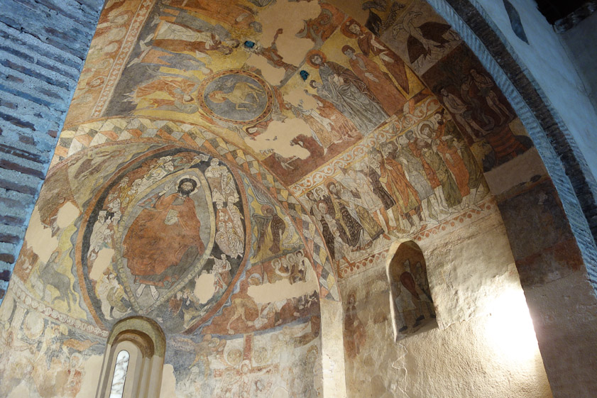 To the right, over a window, the arrest of Jesus is shown.