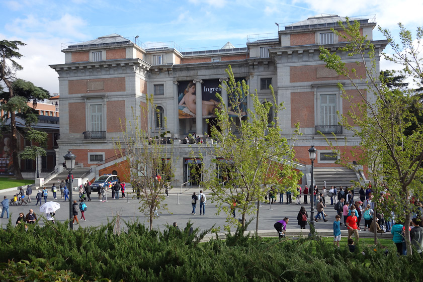 The Prado. A line of people were waiting for free admission at 6 PM.