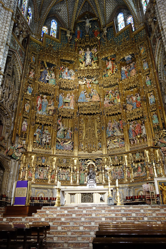 The high altar at the east end of Toledo Cathedral.