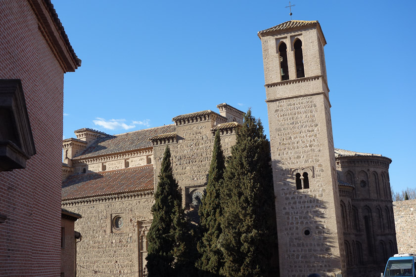 The south side of Santiago de Arrabal.