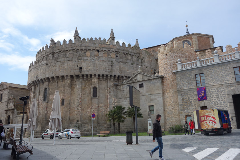The city walls ajoin the east end of the cathedral.