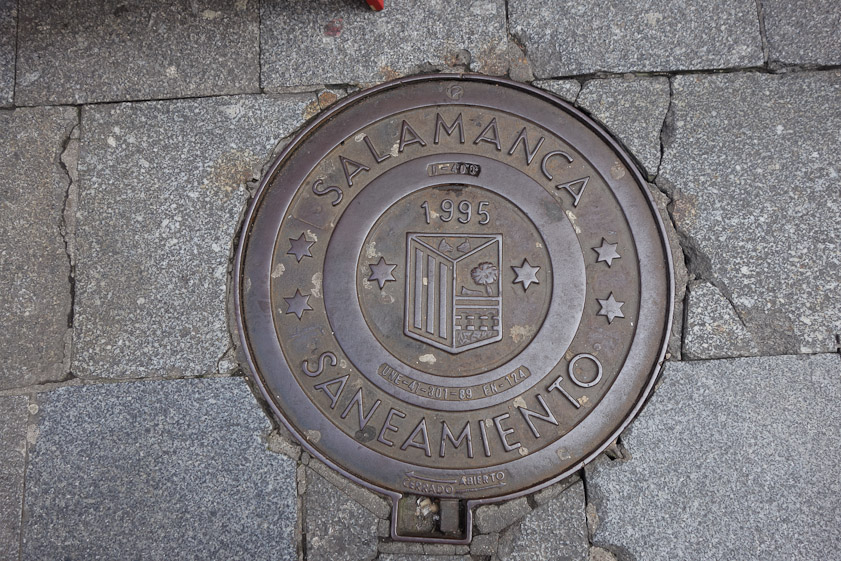 Manhole cover in Salamanca. 