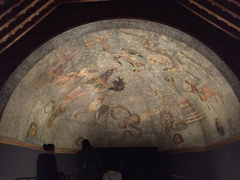 The Cielo de Salamanca is a painting on a half dome created in the 15c by Fernando Gallego for the library of Salamanca University. It is now housed in a room off the Claustros Menores.