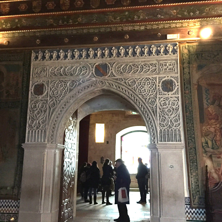 I think this is the doorway from the Chimney Room (6 on the plan) to the Throne Room (7 on the plan).