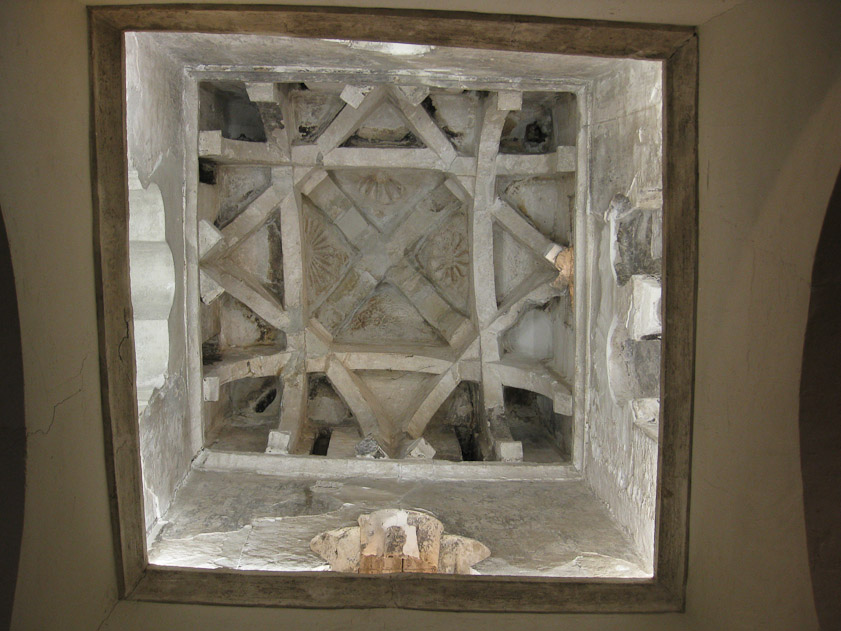 A third vault, with a third pattern.