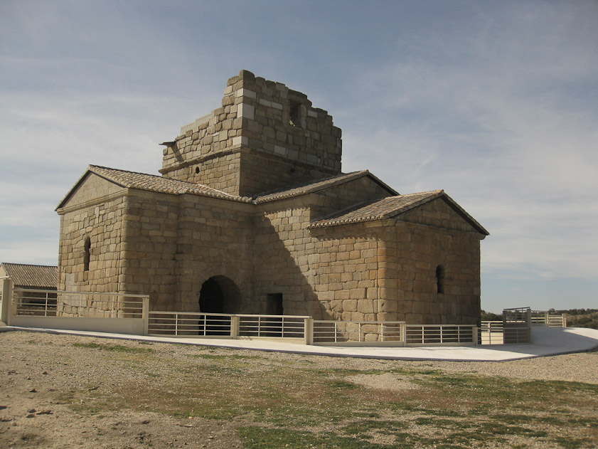 The church from the southeast. Note the lower roof over the altar. The choir and south transept ate a little higher.