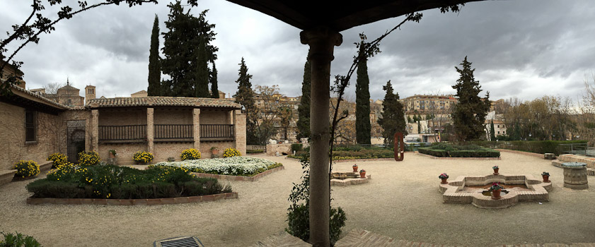 The courtyard of Casa Greco.