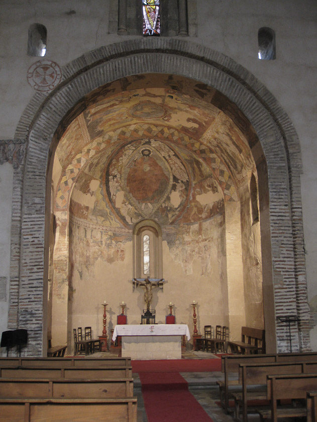 The best feature of Justos y Pastor was the fresco in the apse.