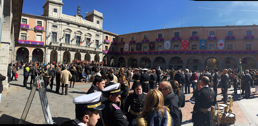 On our first full day in Ávila and after breakfast at the Posada we went for a walk and came across a band concert in front of town hall by several bands from the region.