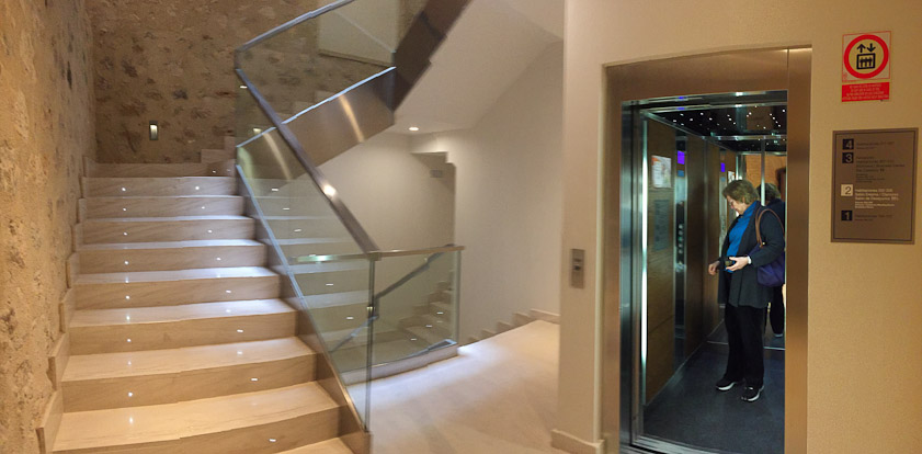 The hotel had a bewildering set of elevators. To get to breakfast we took one elevator up two floors to the reception on 3, then walked across the lobby, and took another elevator down to the breakfast room. The garage was reached by a series of three elevators.