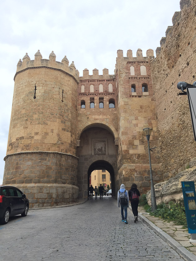Puerta de San Andrés, just southwest of the cathedral, in the Jewish quarter.