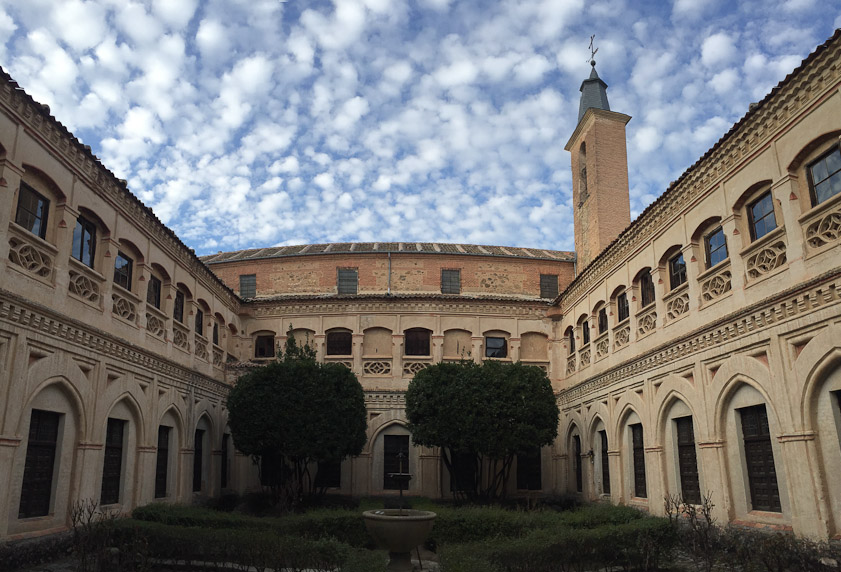 Courtyard inside with cloister.