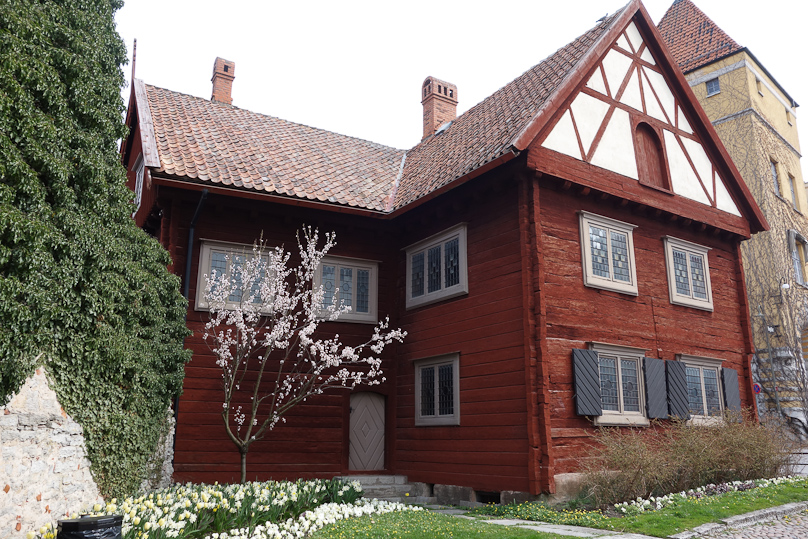 Burmeisterska huset in Visby, built 1652-54. This is the southeast side.