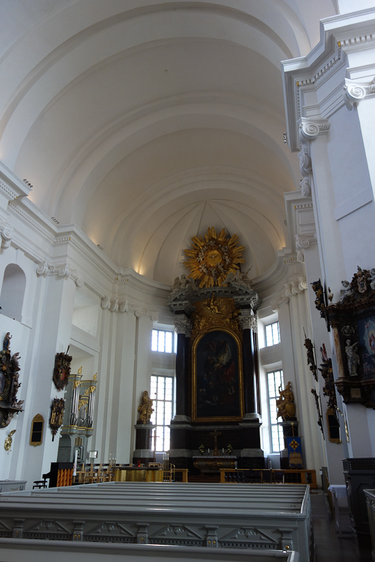 The east end is the same as the west end, with an altar instead of an organ.