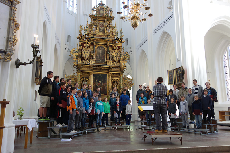 Our visit coincided with a rehearsal by a school choir from Prague.