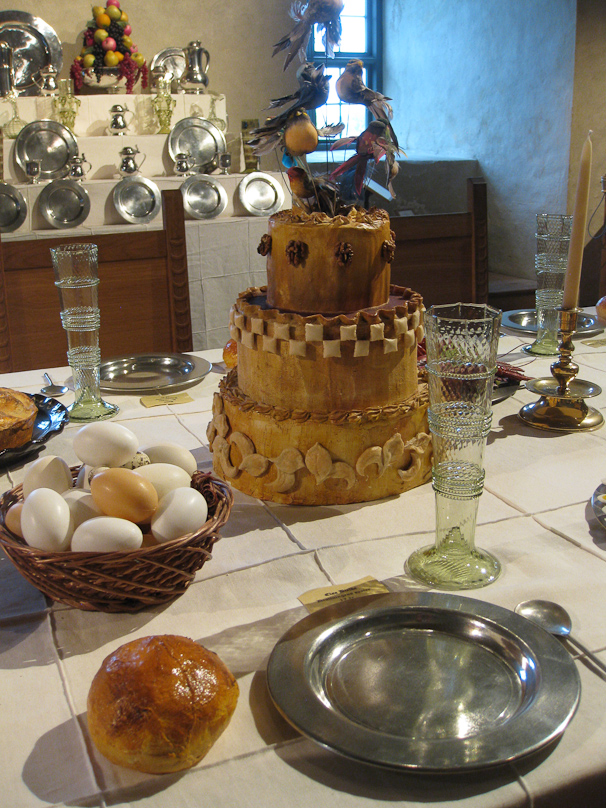 Kalmar Castle has a display of the King's dinner table, with simulated food.