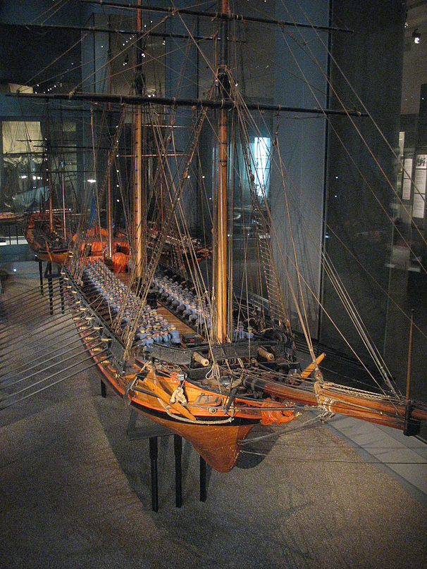 This is a model of the sort of galley housed in the sheds  on Djurgården now occupied by the Spritmuseum. It was called a Truma, and was built in 1771 to counter similar ships from Russia. We saw it two days later at the Maritime Museum (Sjöhistoriska). It had 19 oars a side, 4 men per oar, and guns on two decks. They belonged to the Archipelago Fleet, an arm of the Army, not the Navy.